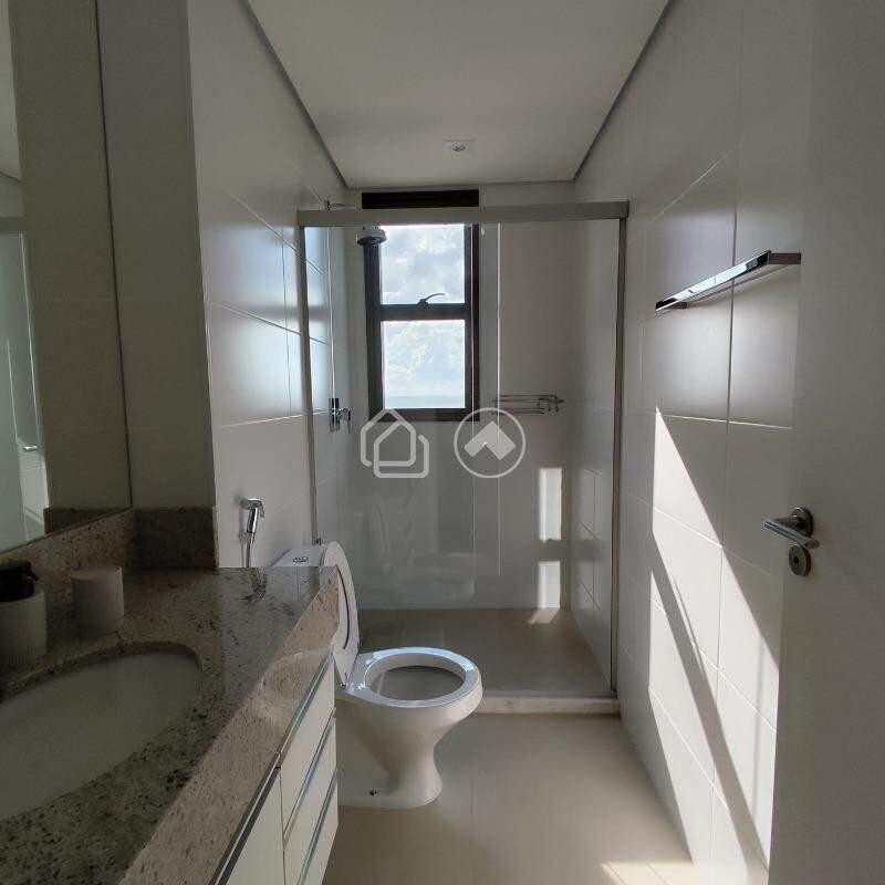 Apartamento, Estoril, 2 Quartos, 1 Vaga, 2 Suítes