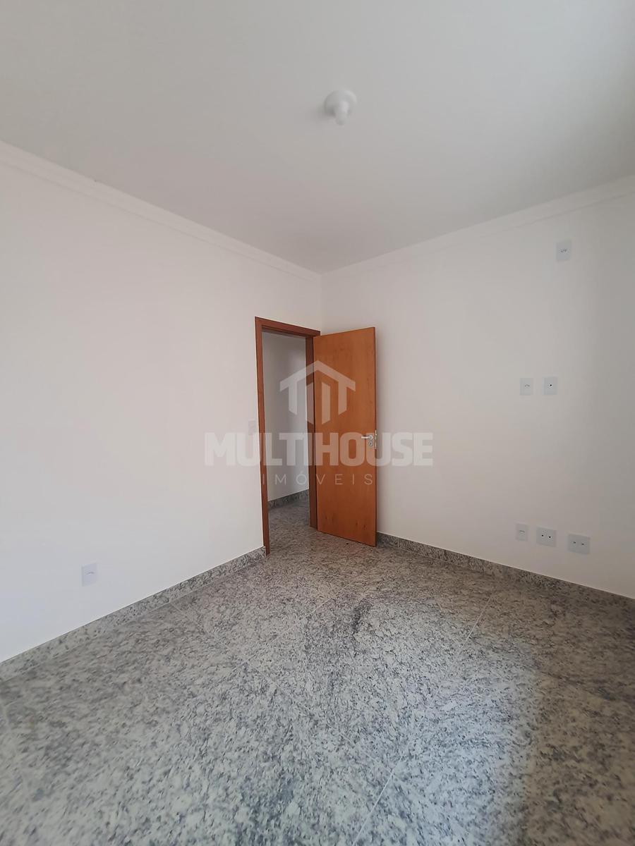 Casa, Santa Mônica, 3 Quartos, 4 Vagas, 1 Suíte