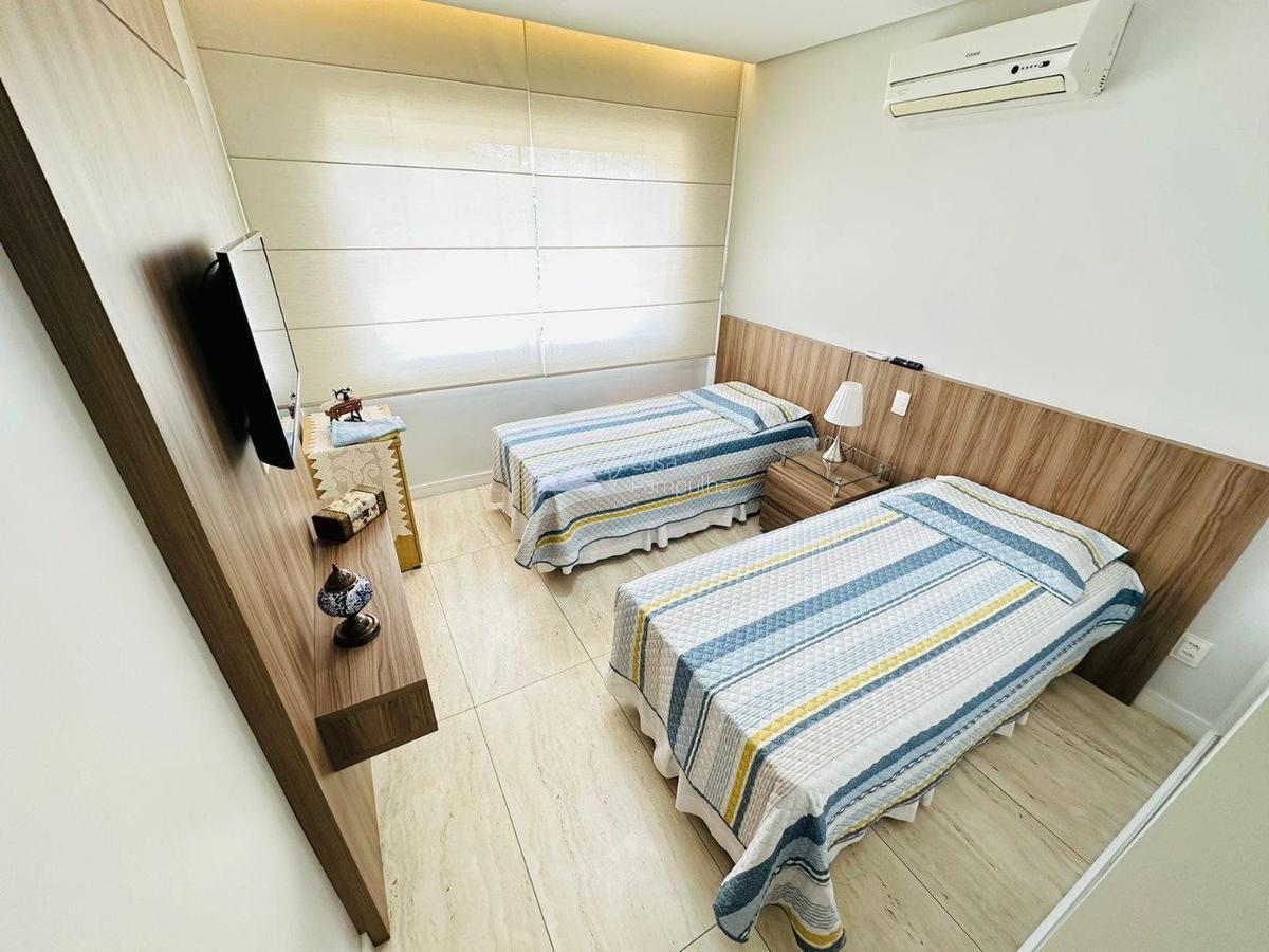 Casa, Conjunto Minascaixa, 4 Quartos, 4 Vagas, 2 Suítes