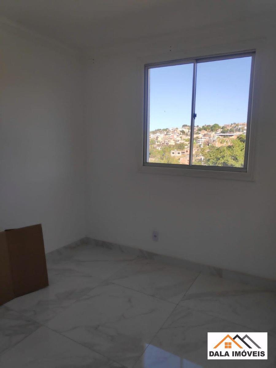 Apartamento, Jardim Vitória, 2 Quartos, 1 Vaga