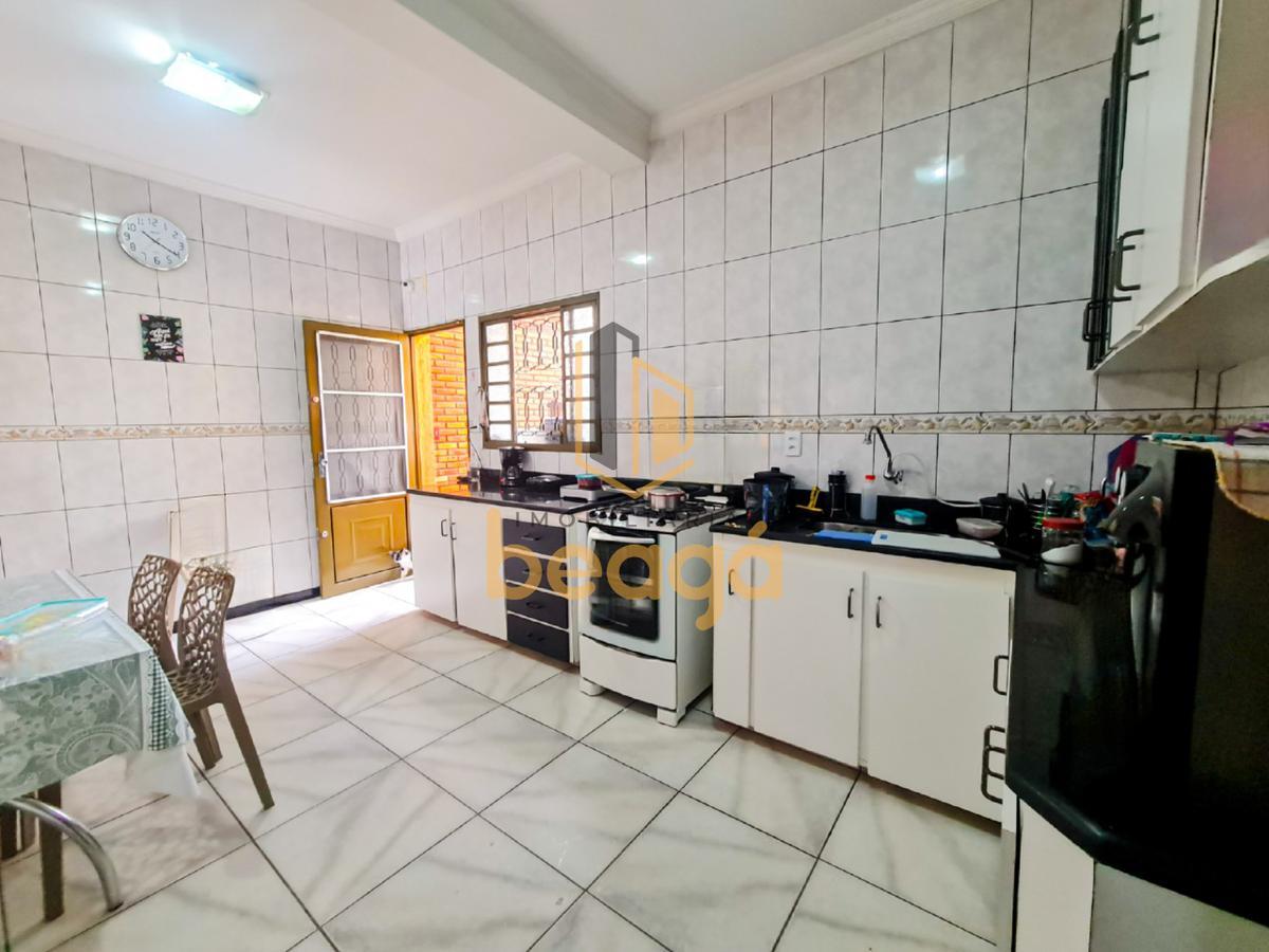 Casa, Santa Mônica, 3 Quartos, 2 Vagas, 2 Suítes
