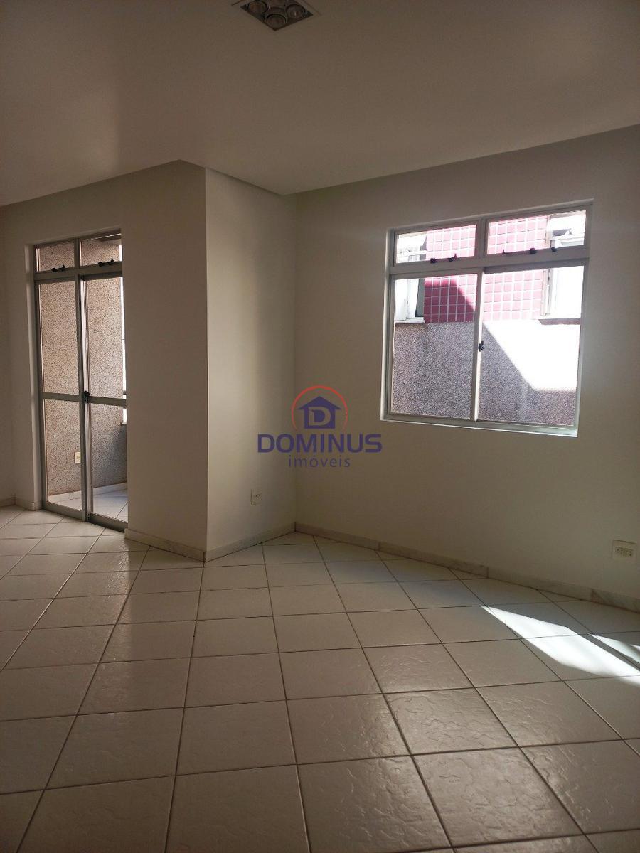 Apartamento, Sagrada Família, 3 Quartos, 2 Vagas, 1 Suíte