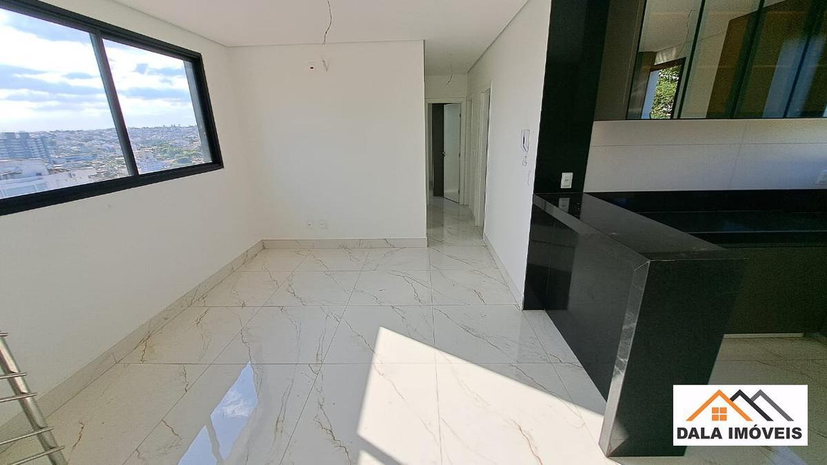 Cobertura, Planalto, 4 Quartos, 2 Vagas, 1 Suíte