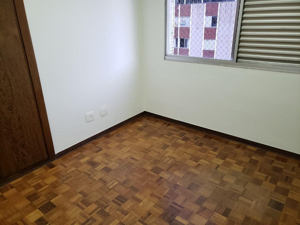 Apartamento, Funcionários, 4 Quartos, 2 Vagas, 1 Suíte