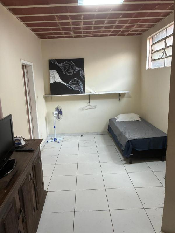 Prédio, Centro, 3 Quartos, 0 Vaga, 1 Suíte