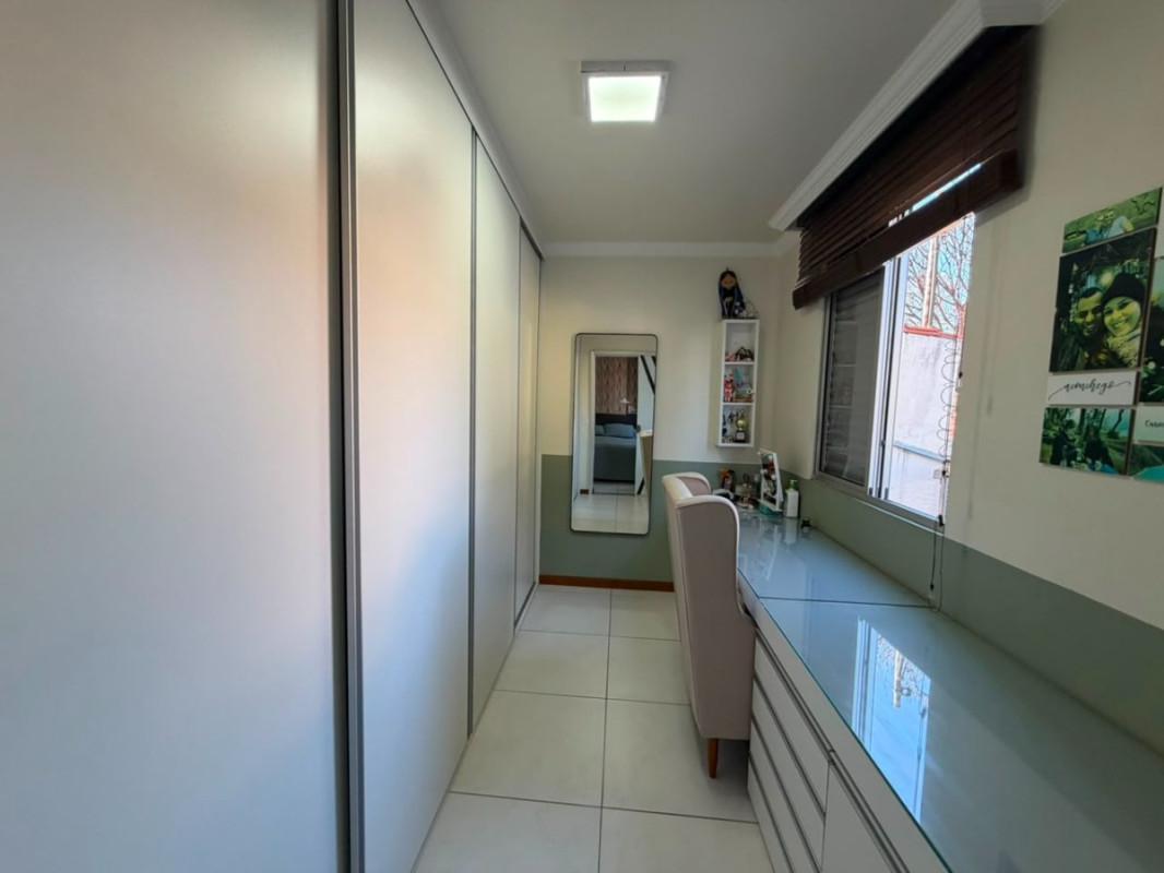 Apartamento, Floramar, 2 Quartos, 2 Vagas, 1 Suíte
