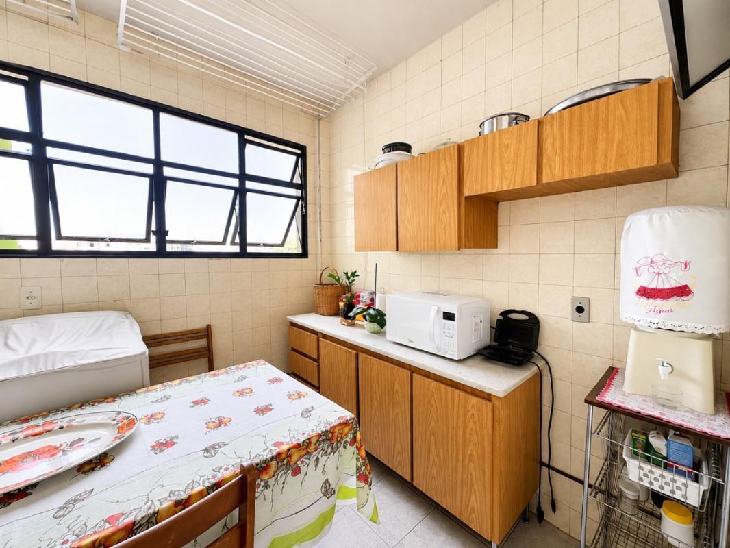 Apartamento, Floresta, 3 Quartos, 2 Vagas, 1 Suíte
