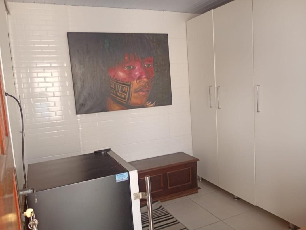 Casa, Barroca, 4 Quartos, 2 Vagas, 2 Suítes