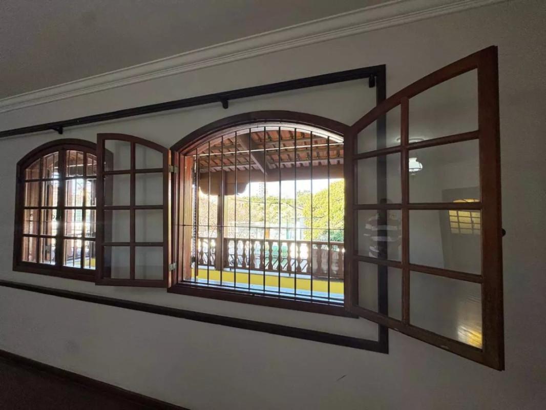 Casa, Central Parque, 4 Quartos, 4 Vagas, 2 Suítes