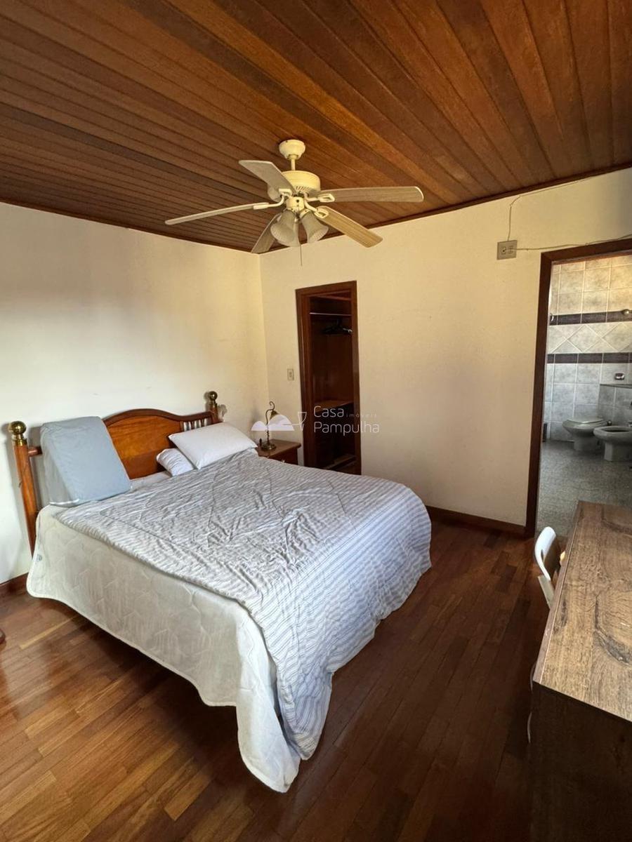 Casa, Jaraguá, 8 Quartos, 4 Vagas, 2 Suítes