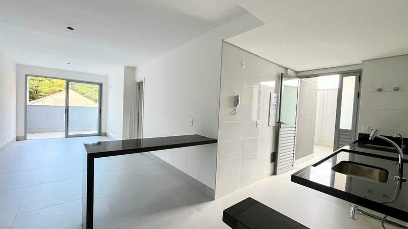 Apartamento, Sagrada Família, 3 Quartos, 2 Vagas, 1 Suíte