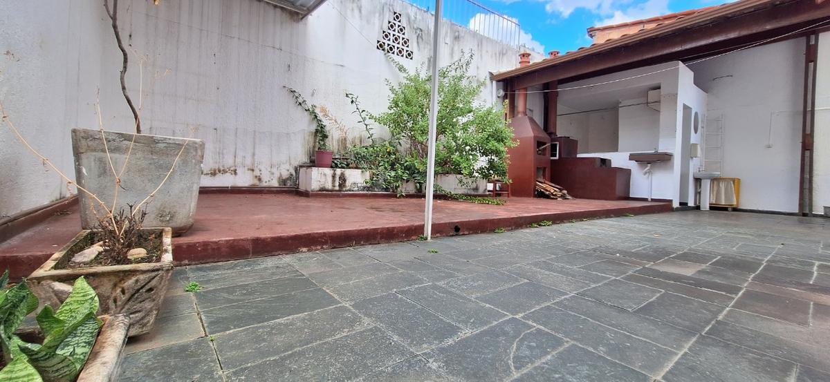Casa, Floresta, 4 Quartos, 3 Vagas, 1 Suíte