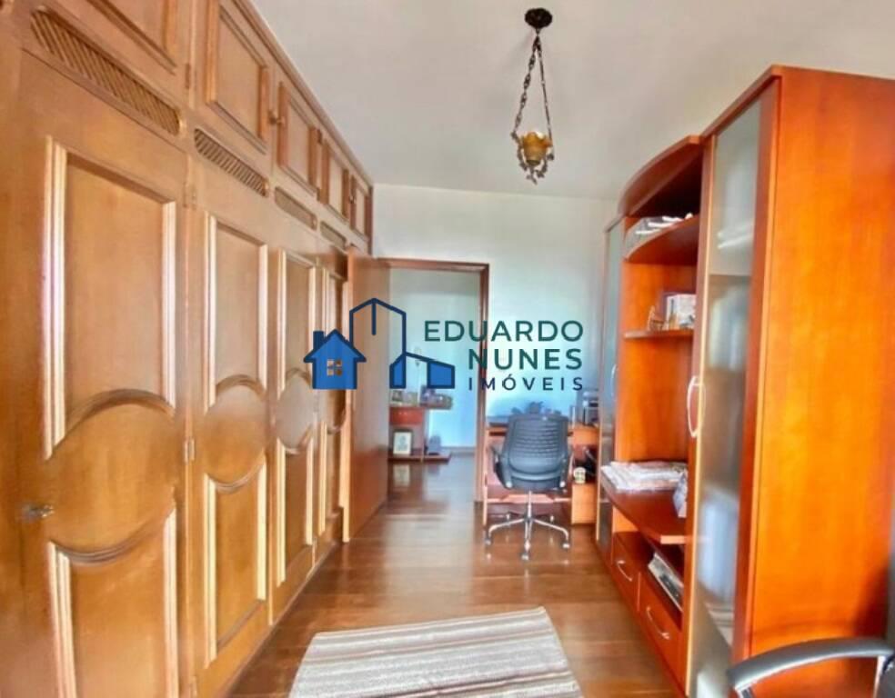 Casa, Mangabeiras, 5 Quartos, 4 Vagas, 2 Suítes