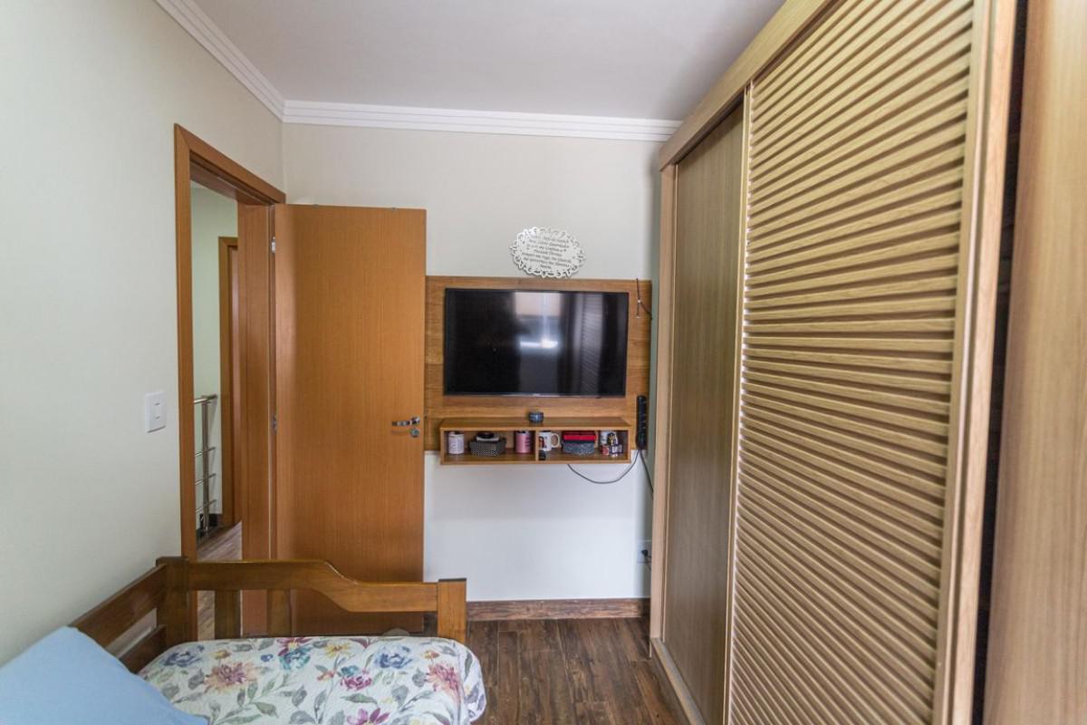 Casa, Santa Efigênia, 3 Quartos, 3 Vagas, 1 Suíte