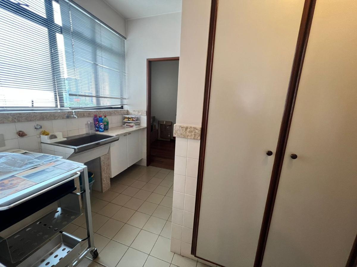 Apartamento, Funcionários, 3 Quartos, 1 Vaga, 1 Suíte