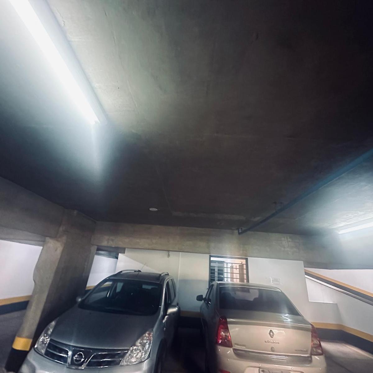 Garagem, Funcionários, 0 Quarto, 2 Vagas