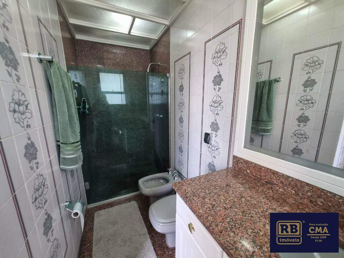 Apartamento, Funcionários, 4 Quartos, 4 Vagas, 3 Suítes