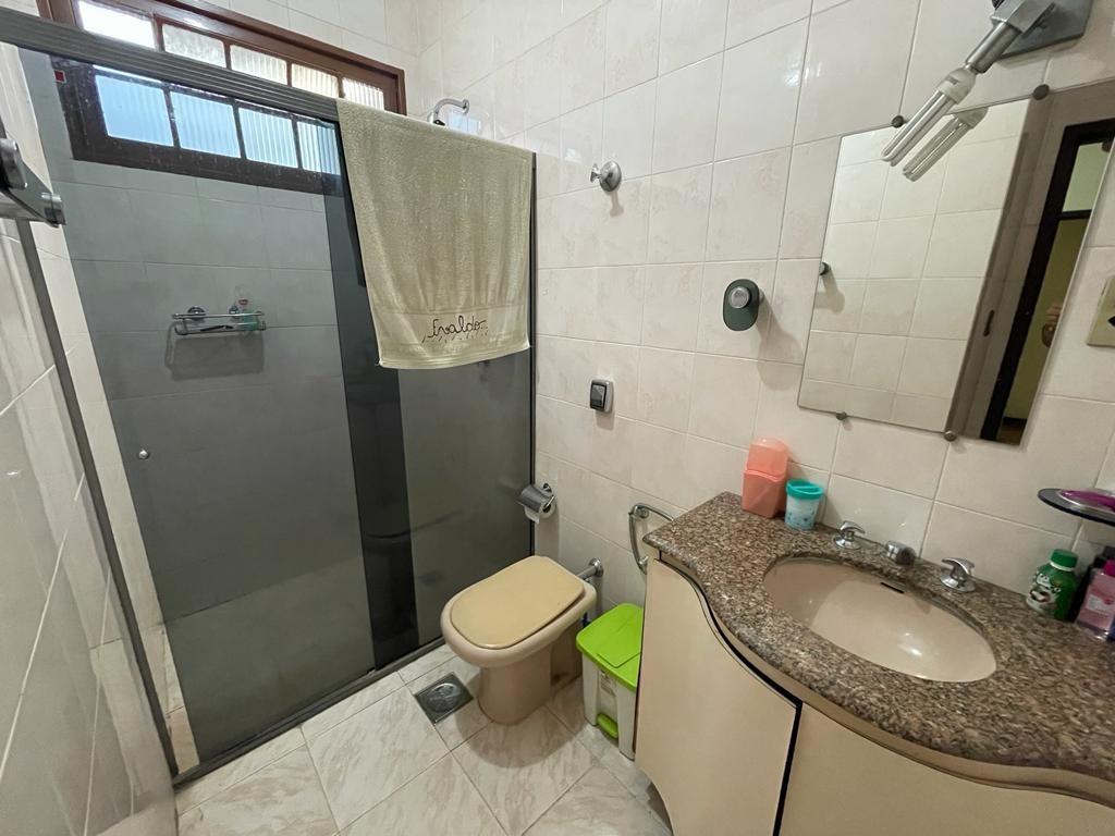 Casa, Jardim Balneário, 5 Quartos, 5 Vagas, 2 Suítes
