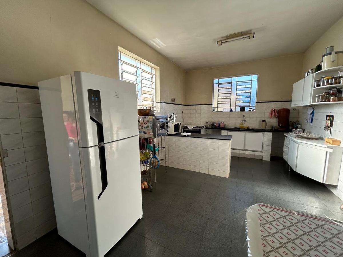 Casa, Carlos Prates, 3 Quartos, 2 Vagas