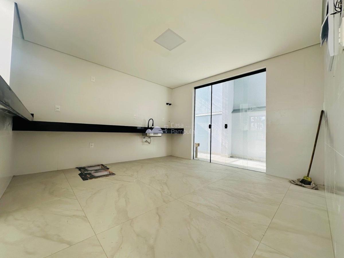 Casa, Planalto, 3 Quartos, 1 Vaga, 1 Suíte