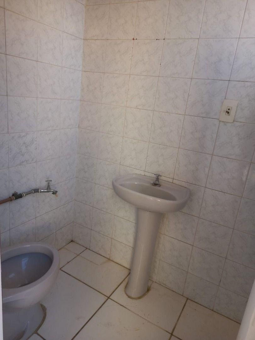 Sala, Centro, 0 Quarto, 0 Vaga