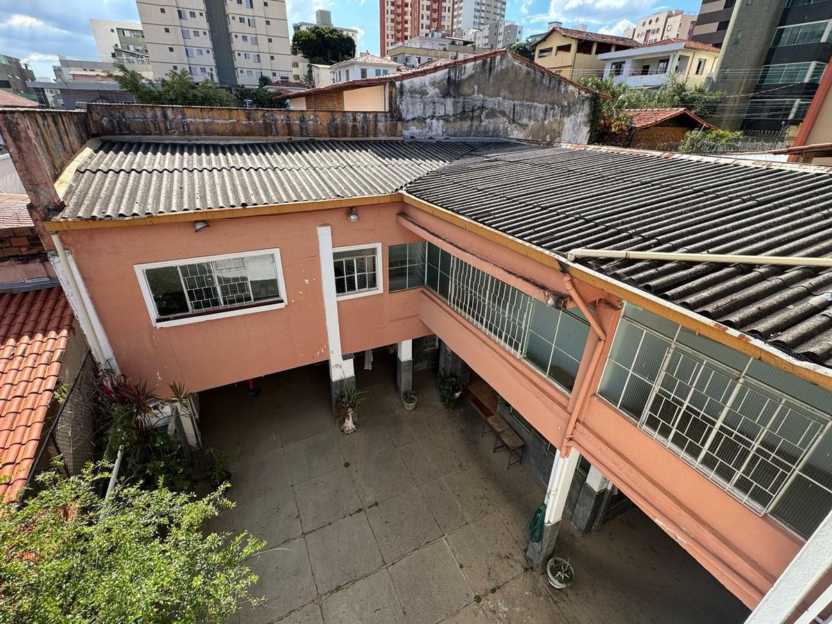 Prédio, Colégio Batista, 4 Quartos, 2 Vagas