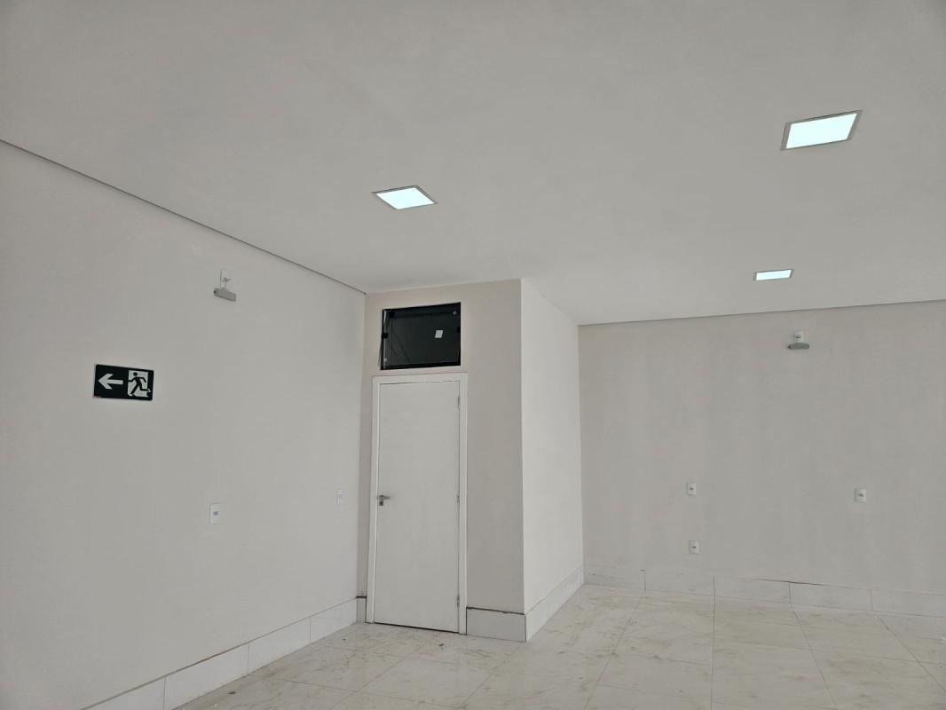 Andar, Centro, 0 Quarto, 0 Vaga