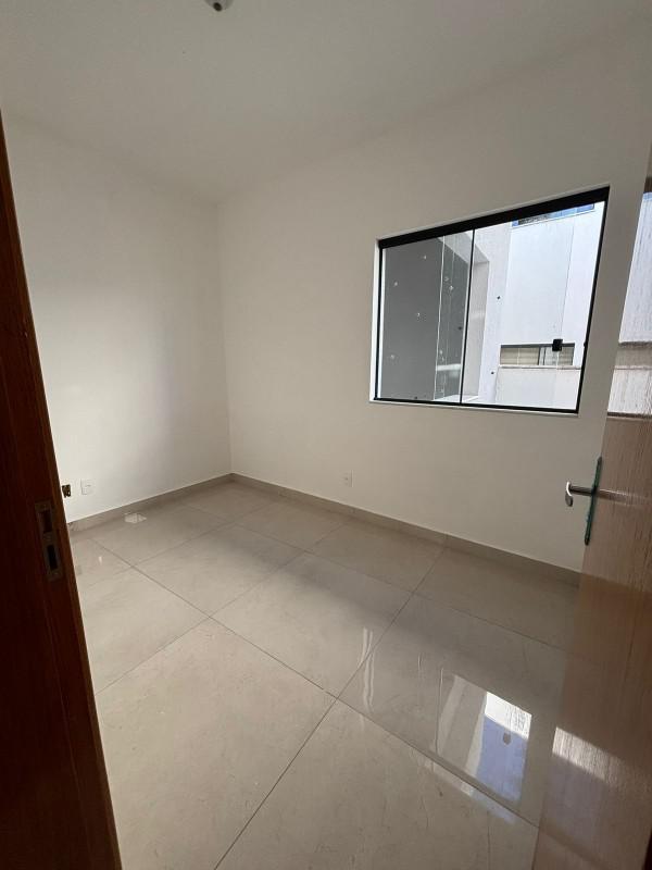 Casa, Vale das Orquídeas, 3 Quartos, 2 Vagas, 1 Suíte