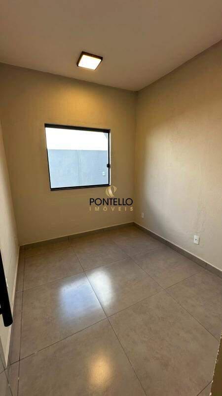 Casa, Manoa, 2 Quartos, 3 Vagas, 1 Suíte