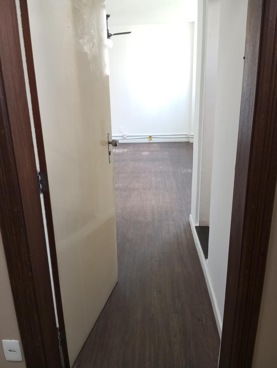 Sala, Funcionários, 1 Vaga
