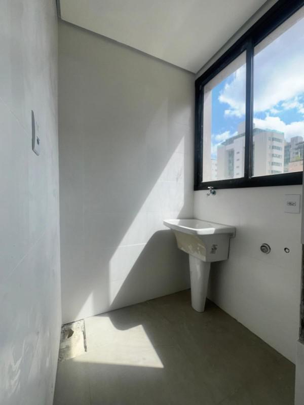 Apartamento, Sagrada Família, 3 Quartos, 2 Vagas, 1 Suíte