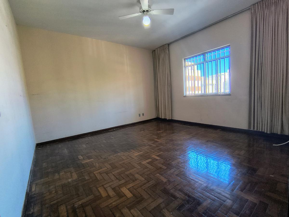 Casa Comercial, União, 0 Quarto, 0 Vaga