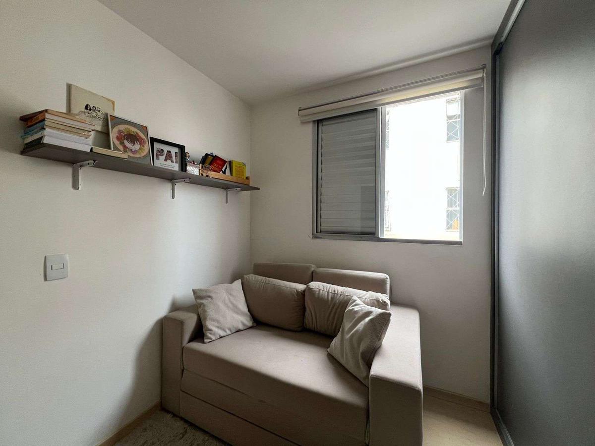 Apartamento, Sagrada Família, 3 Quartos, 2 Vagas, 1 Suíte