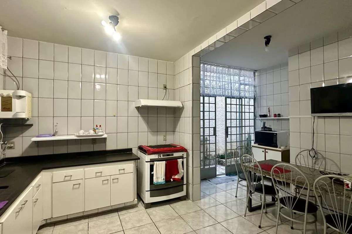 Casa, Serra, 4 Quartos, 4 Vagas, 1 Suíte
