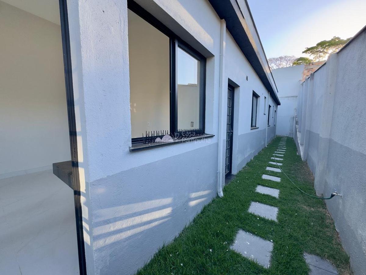 Casa, Trevo, 3 Quartos, 2 Vagas, 1 Suíte