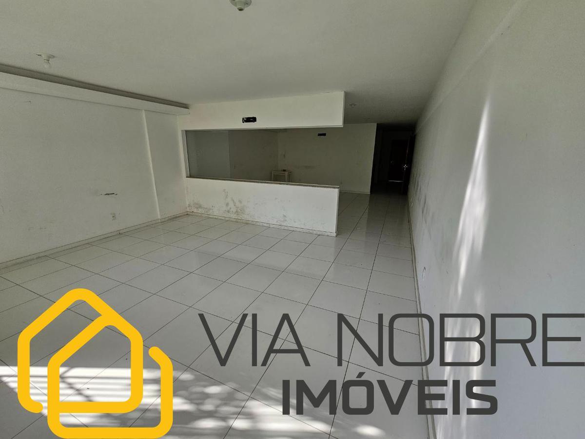Sala, Barro Preto