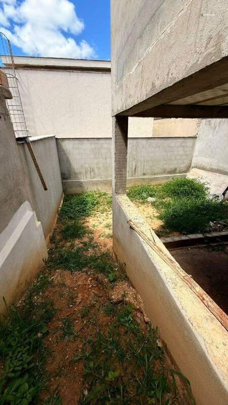Casa, Novo Centro, 0 Quarto, 0 Vaga
