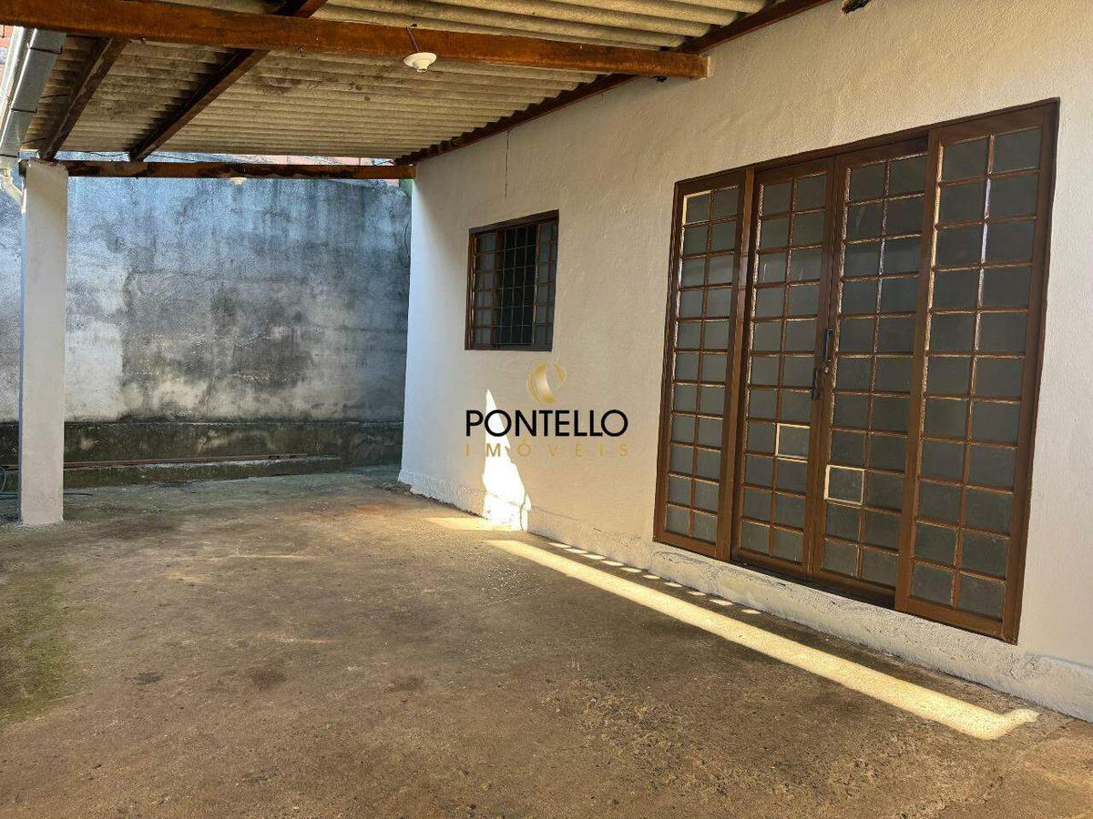 Casa, CDI, 3 Quartos, 2 Vagas