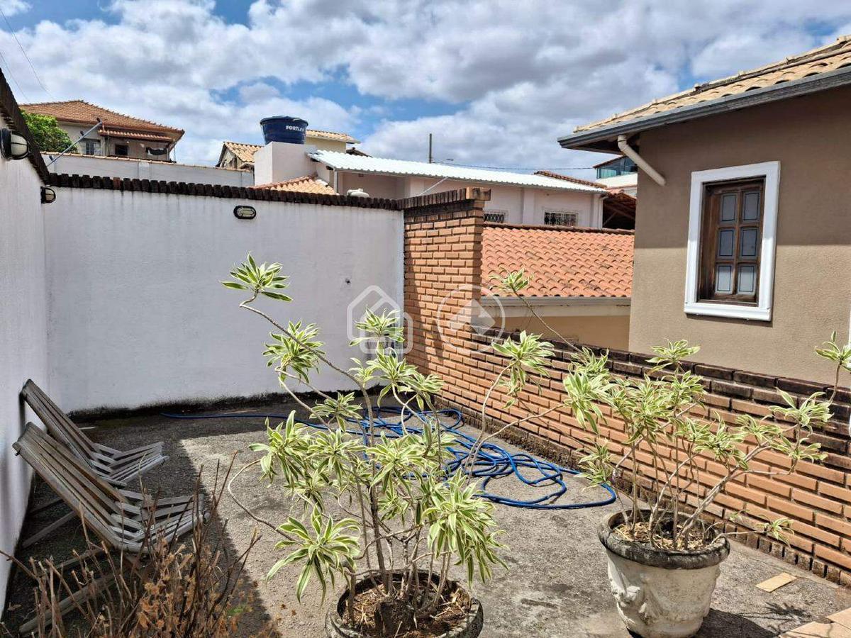 Casa, Renascença, 6 Quartos, 4 Vagas, 3 Suítes