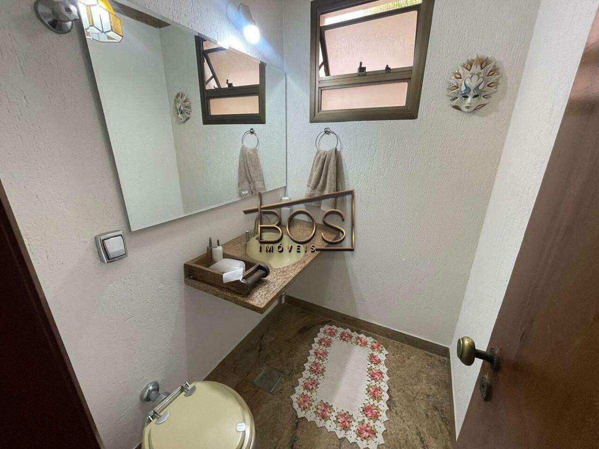 Apartamento, Funcionários, 4 Quartos, 3 Vagas, 2 Suítes