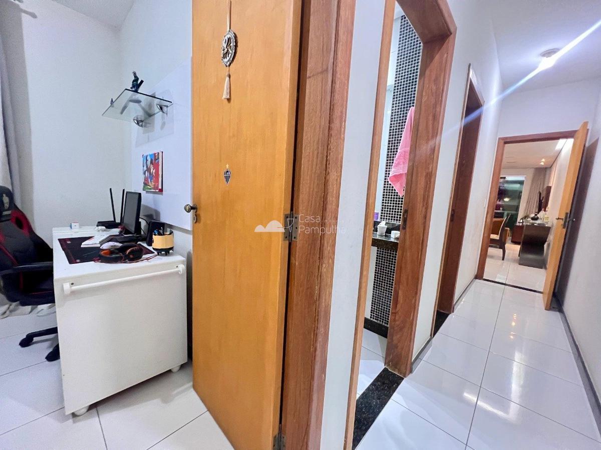 Casa, Céu Azul, 3 Quartos, 4 Vagas, 1 Suíte