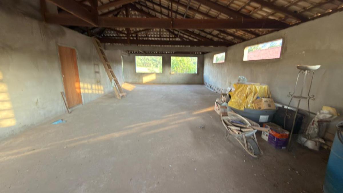 Casa, Tangará, 3 Quartos, 7 Vagas, 1 Suíte