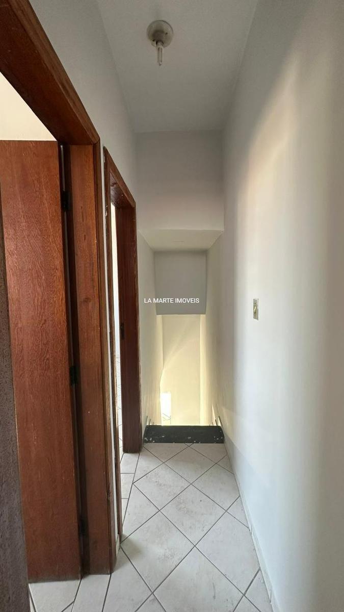 Casa, Fonte Grande, 2 Quartos, 1 Vaga