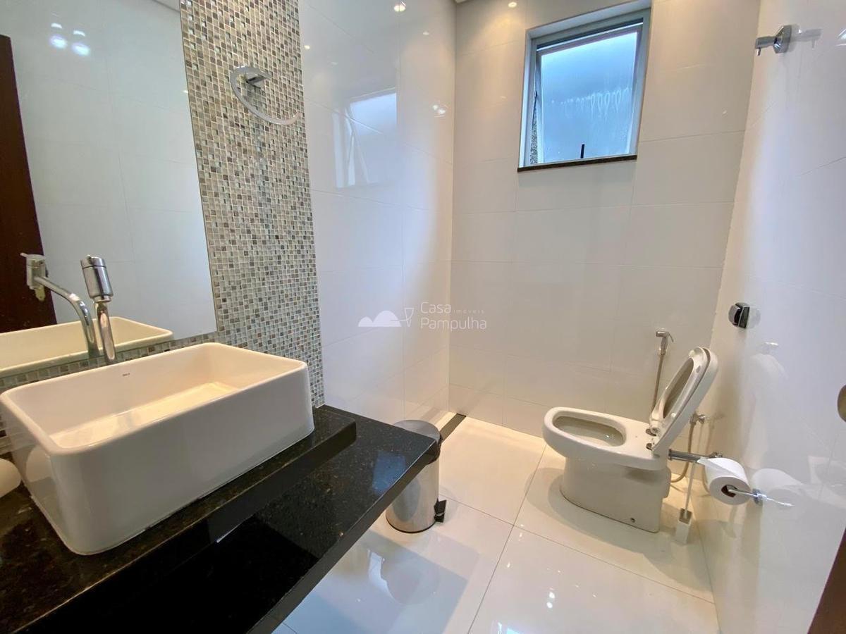 Casa, Santa Mônica, 5 Quartos, 2 Vagas, 1 Suíte