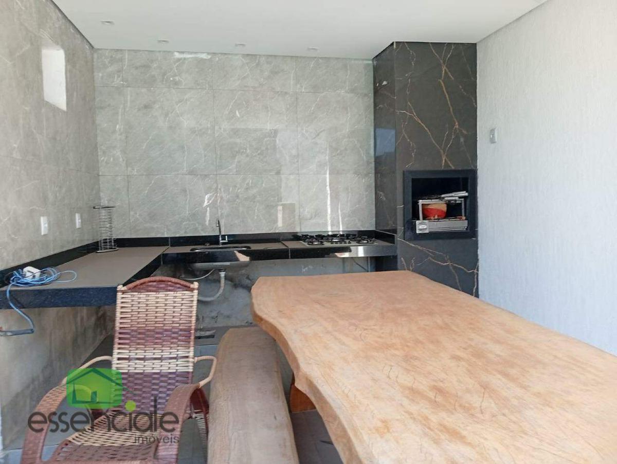 Casa, Nossa Senhora do Carmo, 3 Quartos, 4 Vagas, 1 Suíte