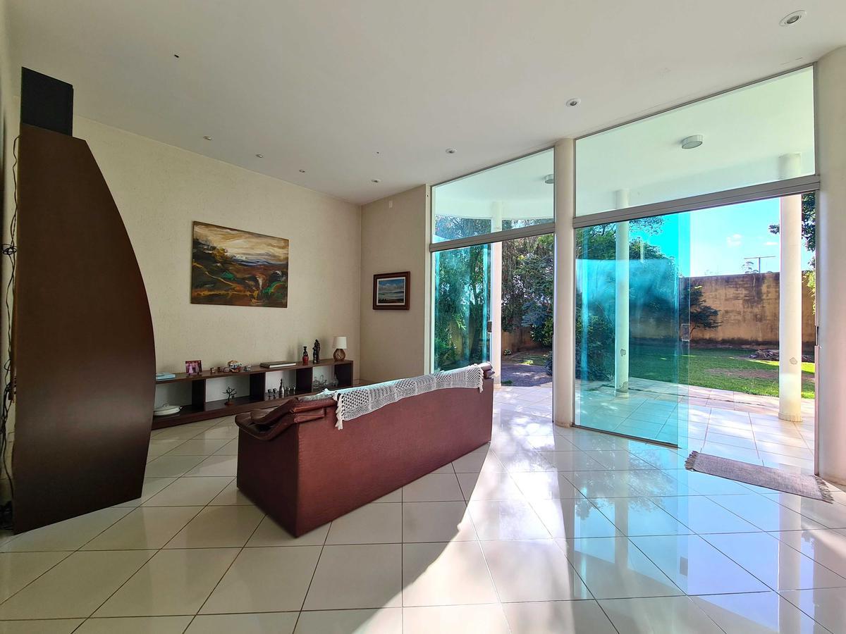 Casa, Bandeirantes (pampulha), 4 Quartos, 4 Vagas, 1 Suíte