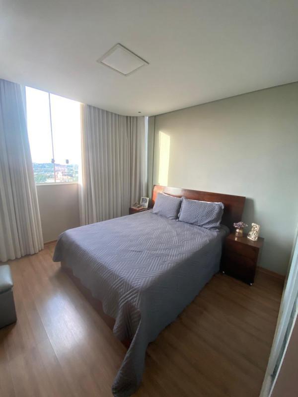 Cobertura, Jardim Industrial, 3 Quartos, 4 Vagas, 1 Suíte