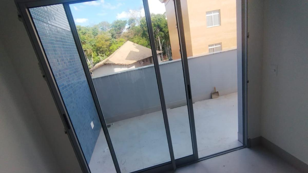 Apartamento, Sagrada Família, 3 Quartos, 2 Vagas, 1 Suíte