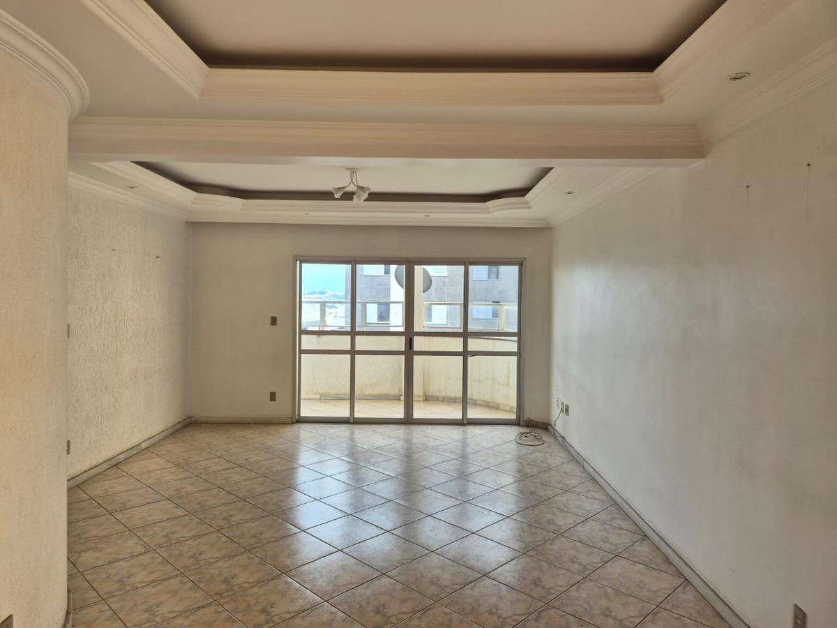 Apartamento, Ana Lúcia, 5 Quartos, 2 Vagas, 1 Suíte
