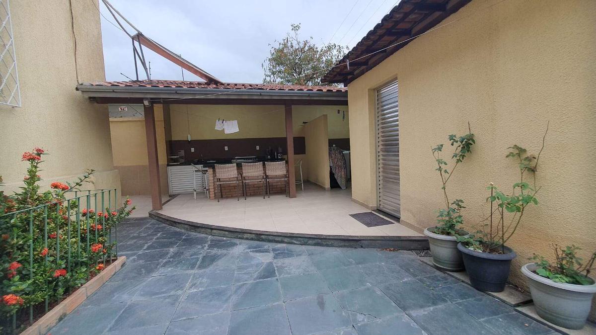 Casa, Carlos Prates, 3 Quartos, 2 Vagas